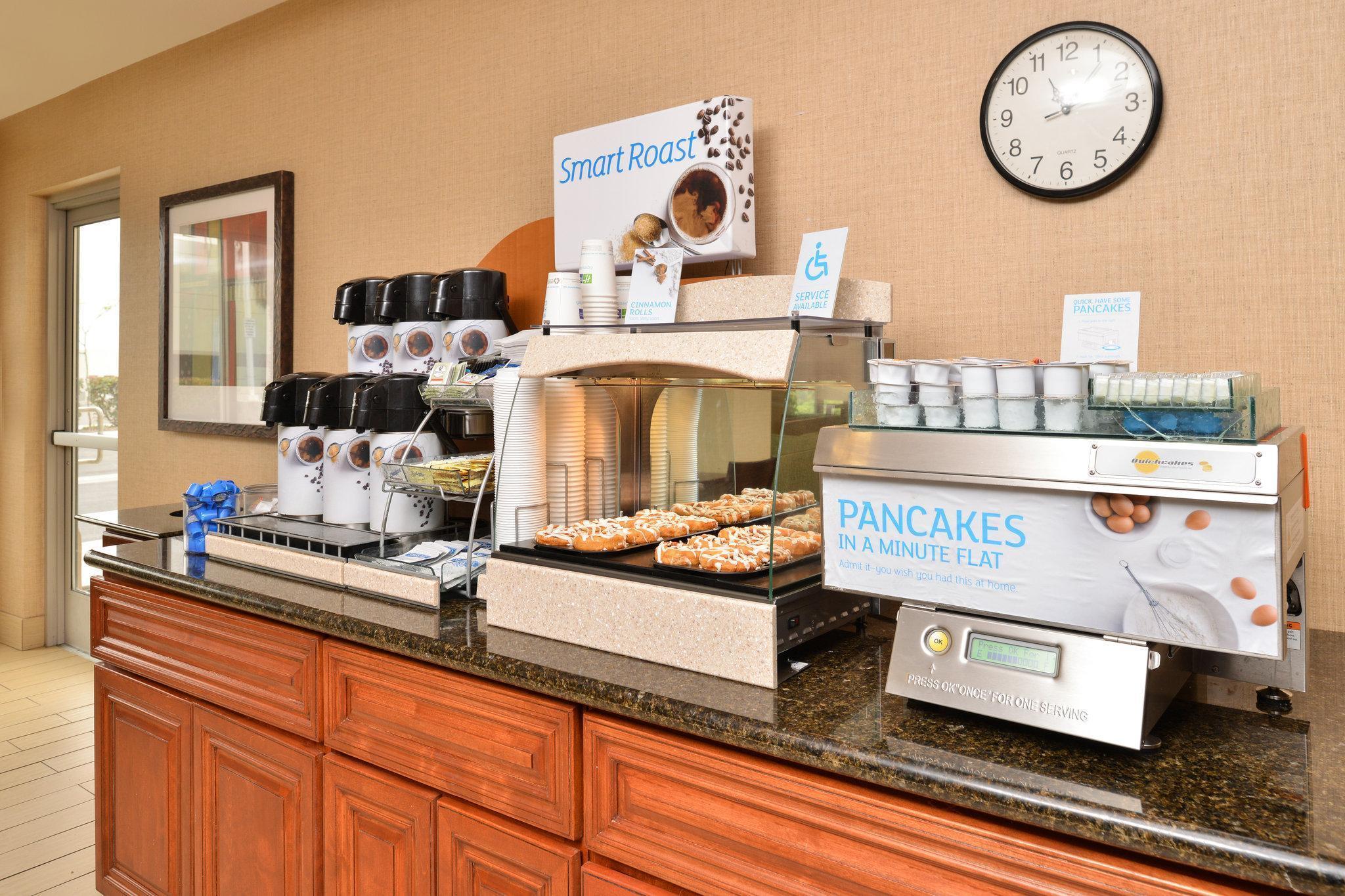 Holiday Inn Express San Diego - Otay Mesa, An Ihg Hotel Kültér fotó